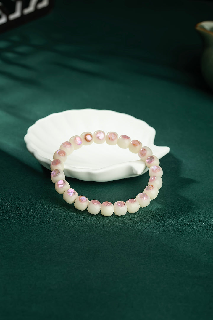 Blush fidget bracelet