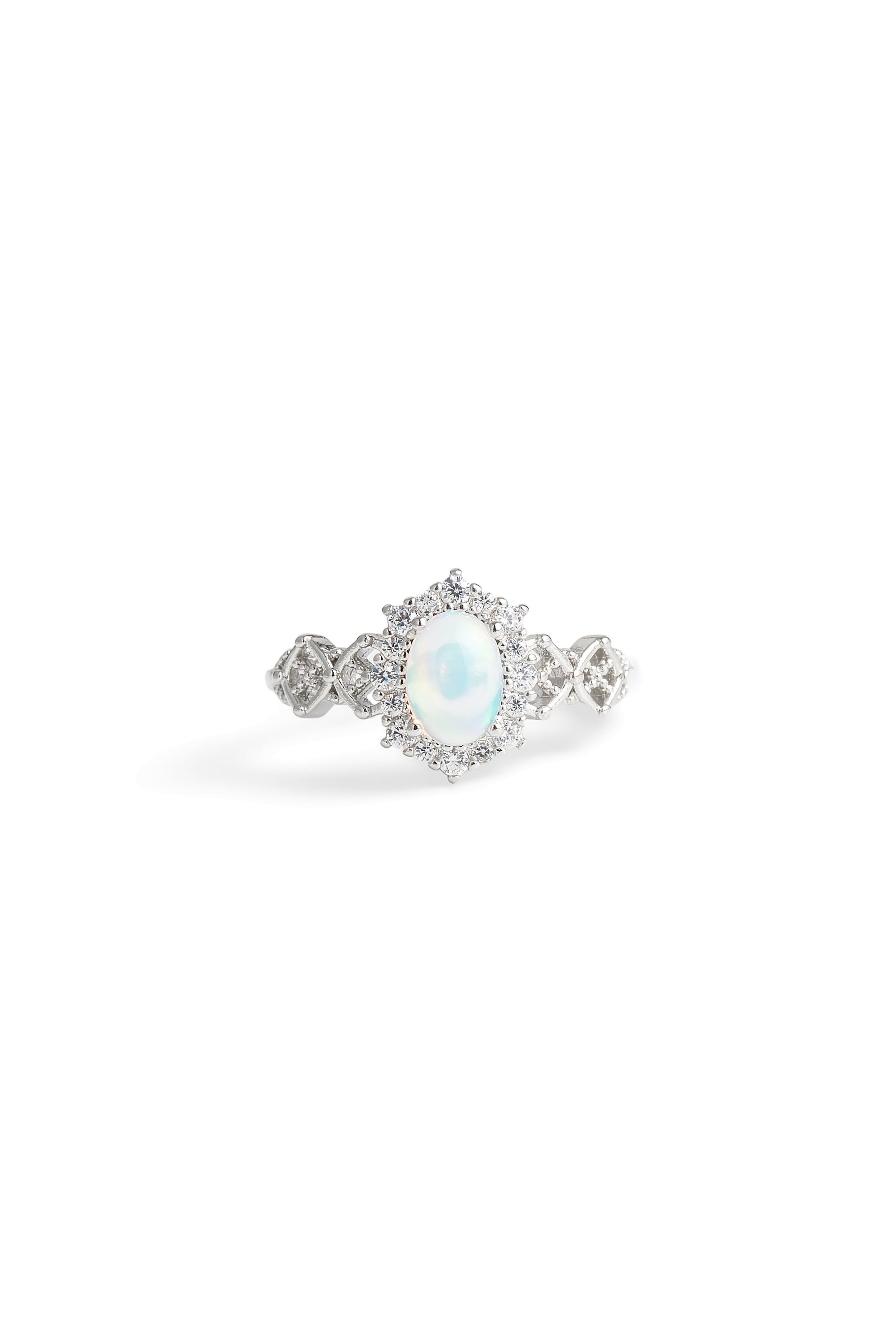 Lumière Opal Ring